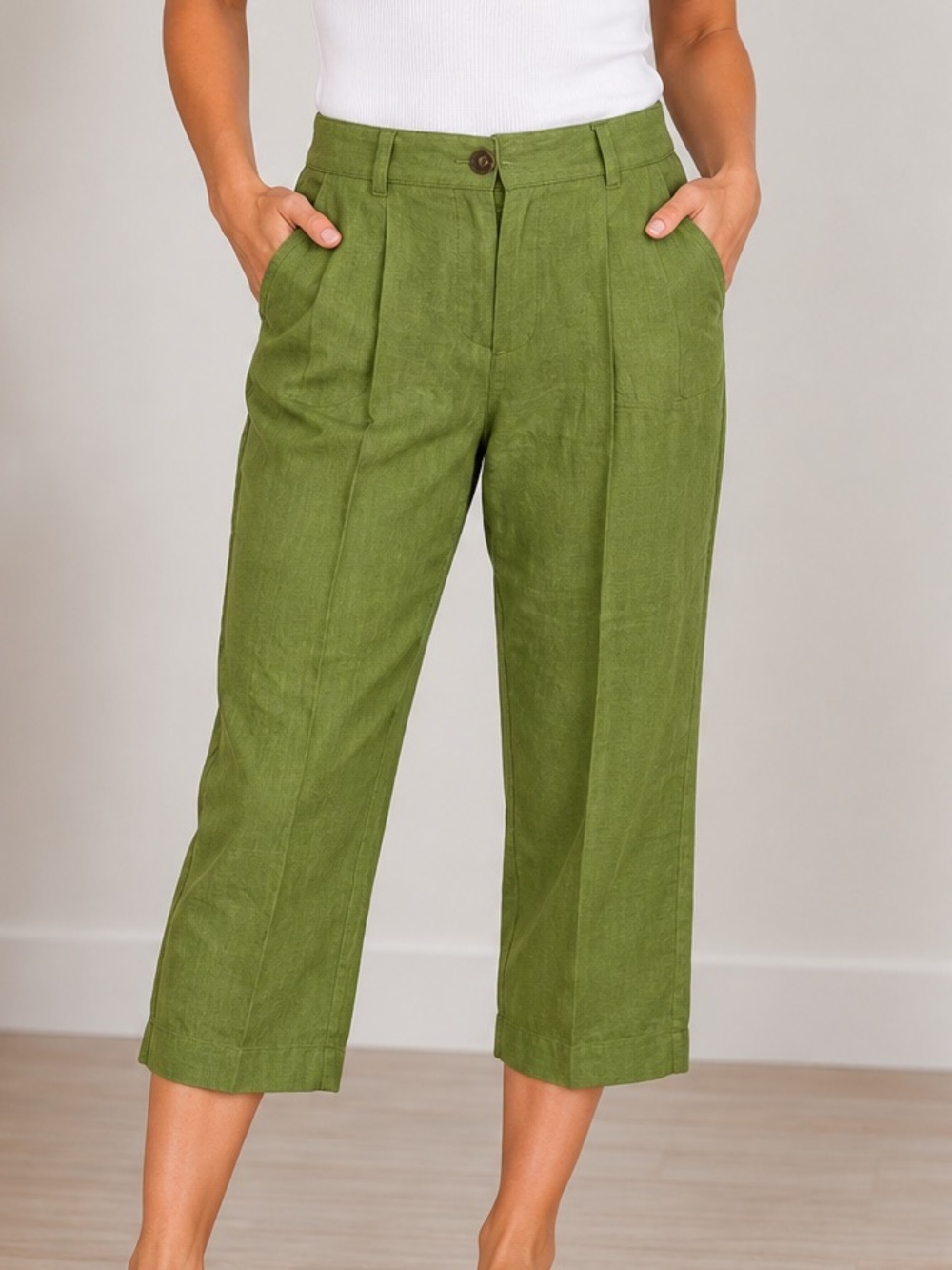 Chico's Green Cropped Linen Pants